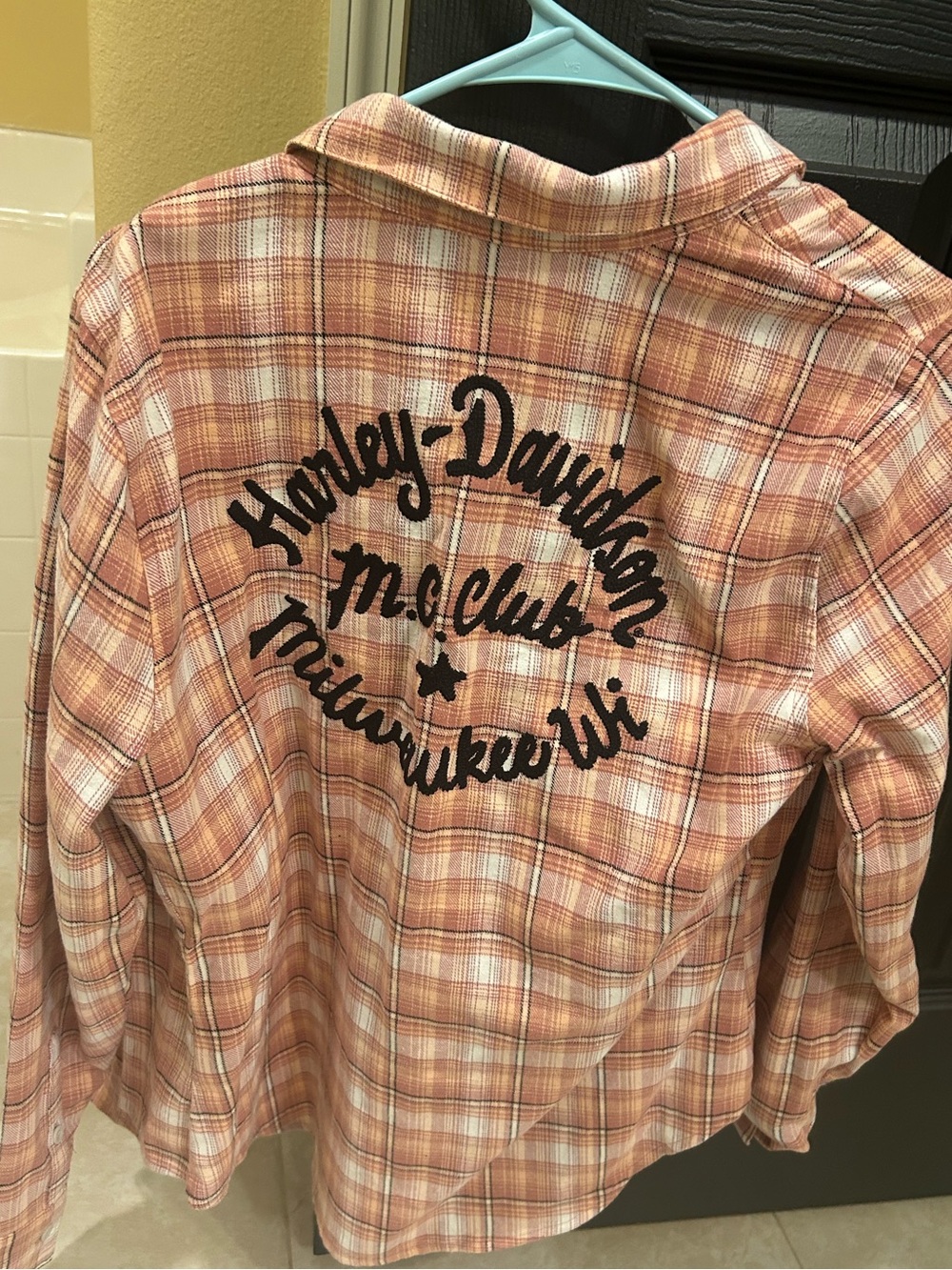 Harley-Davidson Pink Cream Plaid Button Shirt with Black Script NEVER WORN